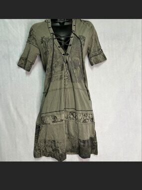 SALVAGE Lace-Up Grey Graphic Tunic Dress. L